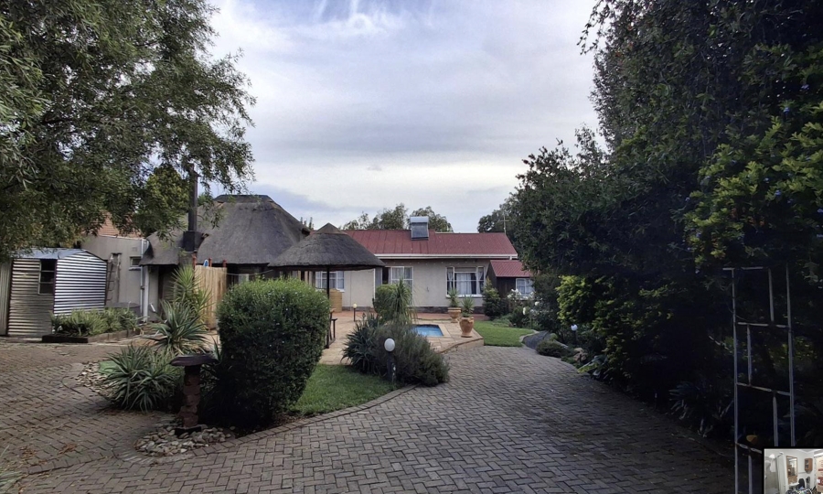 3 Bedroom Property for Sale in Generaal De Wet Free State